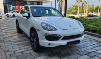 
									2013 Porsche Cayenne S full								