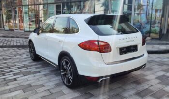 
									2013 Porsche Cayenne S full								